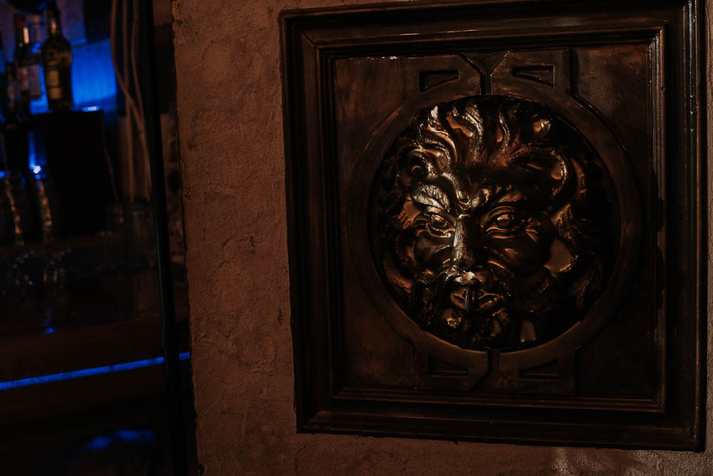 entrance at l'ambroisie