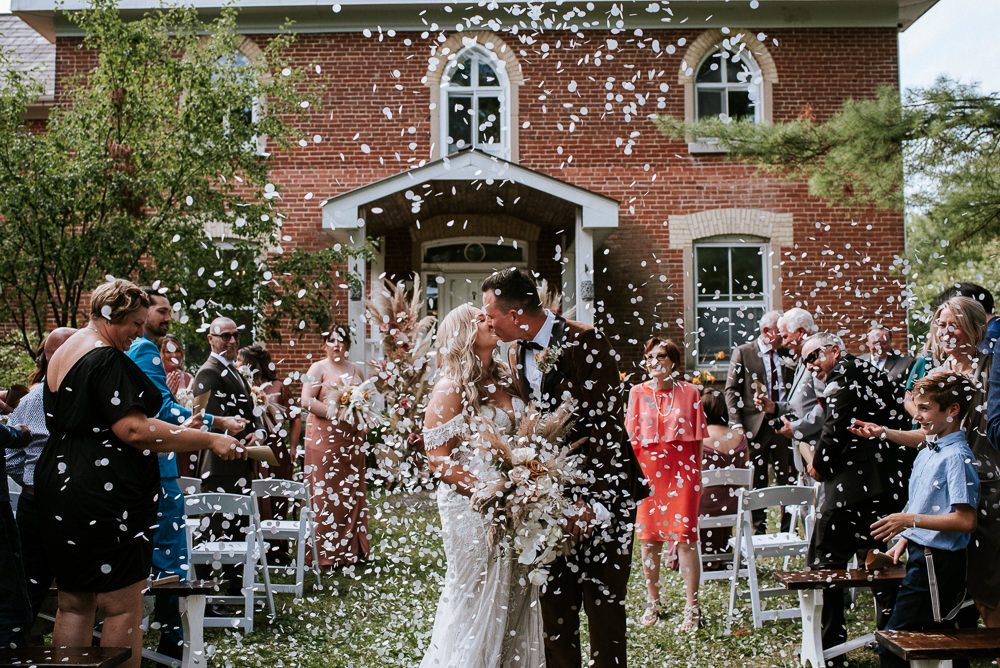first kiss with confetti