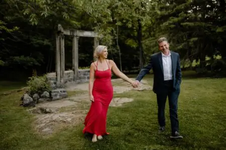 ottawa wedding photographers at mackenzie king estate ottawa wedding photographers at mackenzie king estate